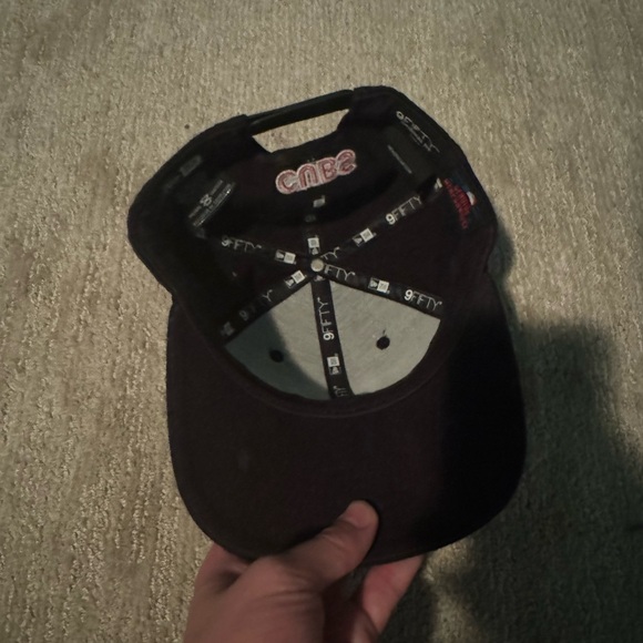 Hat - Picture 3 of 3